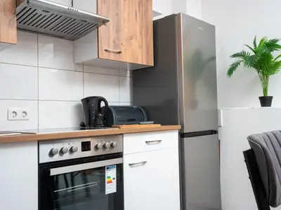 Küche/Küchenzeile in der Unterkunft Serviceroom24 - Apartment 3 in Recklinghausen WLAN - Smart-TV - 24-7 Check-in und Küche