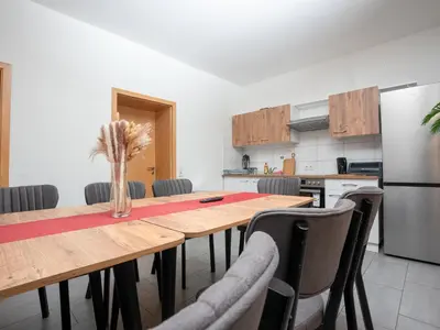 Küche/Küchenzeile in der Unterkunft Serviceroom24 - Apartment 3 in Recklinghausen WLAN - Smart-TV - 24-7 Check-in und Küche