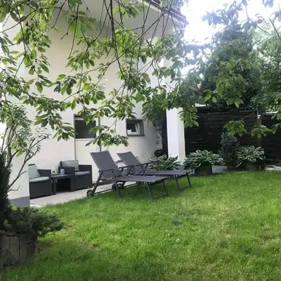 Ferien-Monteur-Wohnung am Bach im Grünen mit 3 Schlafzimmer