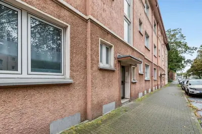 Das Gebäude in dem sich die Ferienwohnung befindet