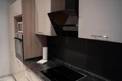 Küche/Küchenzeile in der Unterkunft Junik Apartments - Ferienwohnungen in Duisburg
