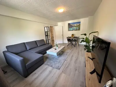 Ein Sitzbereich in der Unterkunft Moderne Ferienwohnung für 4-5 Personen mitten in Herten*Netflix*Nespresso
