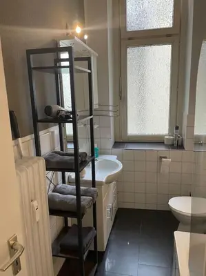 Ein Badezimmer in der Unterkunft OnThePoint, Erdgeschoss, Abstellplatz für Fahrräder, City und Innenhafen 5 Gehminuten!!!