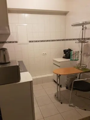 Küche/Küchenzeile in der Unterkunft Gästehaus Krefeld Uerdingen