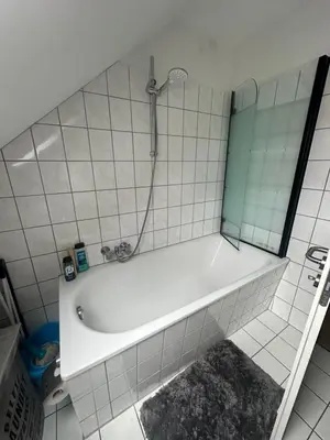 Ein Badezimmer in der Unterkunft Gelsenkirchener Unterkunft Nähe Arena