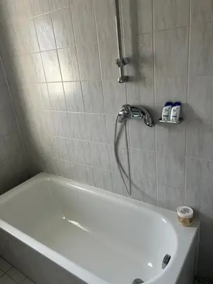 Ein Badezimmer in der Unterkunft Apartment 2 in Duisburg-Mitte, Altstadt