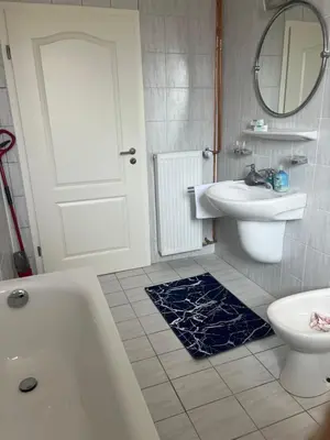 Ein Badezimmer in der Unterkunft Apartment 2 in Duisburg-Mitte, Altstadt