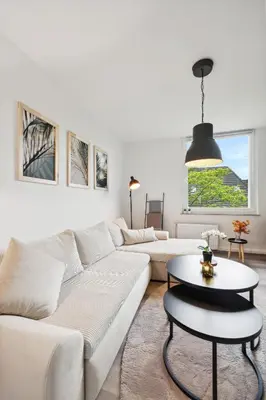 Ein Sitzbereich in der Unterkunft Stylisches Apartment, 2-5 Personen, Zentral, Nähe Messe