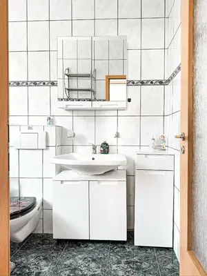 Ein Badezimmer in der Unterkunft Im Herzen von Wermelskirchen II