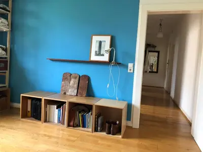 Die Bibliothek im Privatzimmer