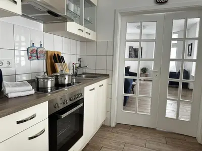 Küche/Küchenzeile in der Unterkunft Neuwertige Komfortwohnung in schönem Altbau für max. 3 Personen