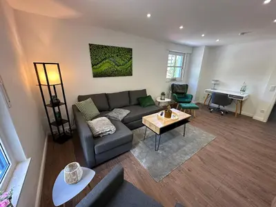 Ein Sitzbereich in der Unterkunft TRAUMHAFT schöne Wohnung-nahe Volkspark Marl-MODERN-TOP Austattung-