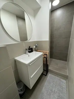 Ein Badezimmer in der Unterkunft Zentrale moderne City-Wohnung - Netflix - Nespresso