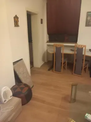 Ein Sitzbereich in der Unterkunft Apartment sleep