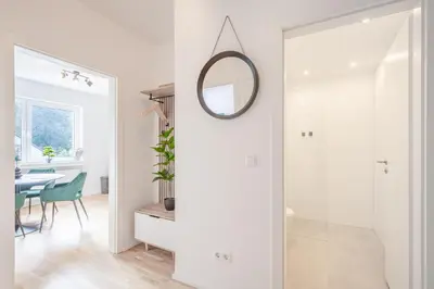 Grundriss der Unterkunft FeWo Horst - Moderne 2 Zimmerwohnung im Herzen von GE-Horst nähe Amphitheather und Arena AufSchalke