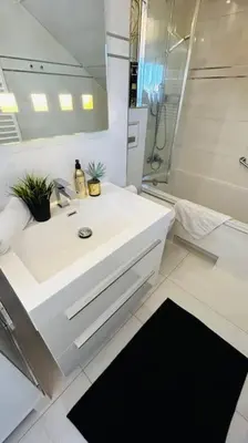 Ein Badezimmer in der Unterkunft Luxusapartment mit Balkon Nähe Dortmund
