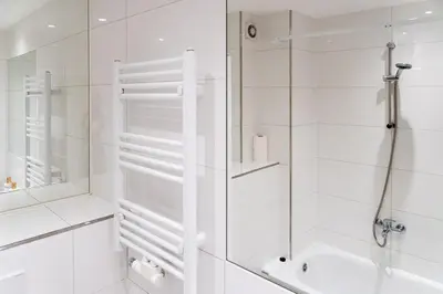 Ein Badezimmer in der Unterkunft Livesto Aparthotel Zentral - 4x moderne 2-Zimmer Apartments 4-5-6 Pers