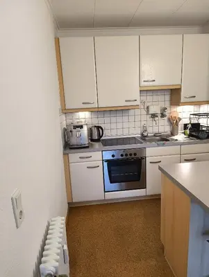 Küche/Küchenzeile in der Unterkunft 2 Zimmer Apartement mit Balkon bei Düsseldorf