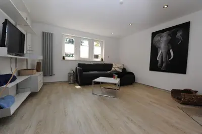 TV/Unterhaltungsangebot in der Unterkunft Wohnung in stilvoller Villa