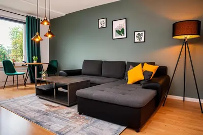 Ein Sitzbereich in der Unterkunft Smart Home - Essen - Perfect for 5 Guests! Central - Balcony - Netflix - Free Parking Zone