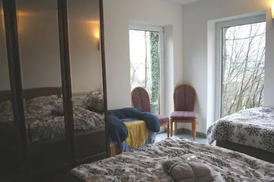 Ein Bett oder Betten in einem Zimmer der Unterkunft Ferienwohnung Ruhrblick Wengern