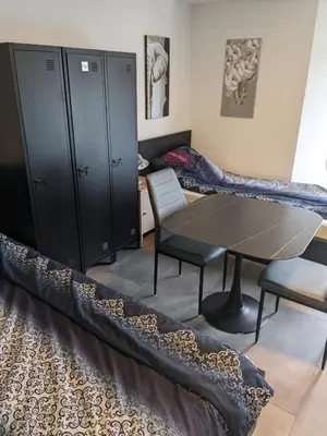 Ein Sitzbereich in der Unterkunft Modernes Studio-Apartment mitten im Ruhrgebiet
