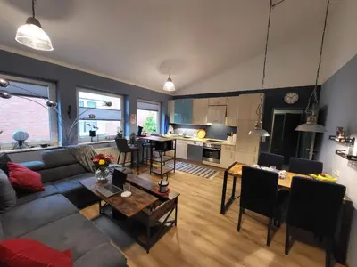 Küche/Küchenzeile in der Unterkunft Ferienwohnung am Rathenauplatz