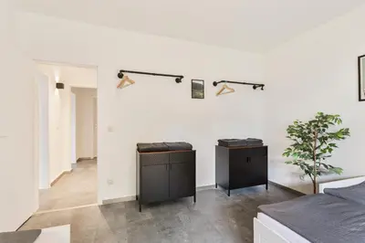 Grundriss der Unterkunft Arena trifft Suite by Cordis Sky in direkter Umgebung zur Arena