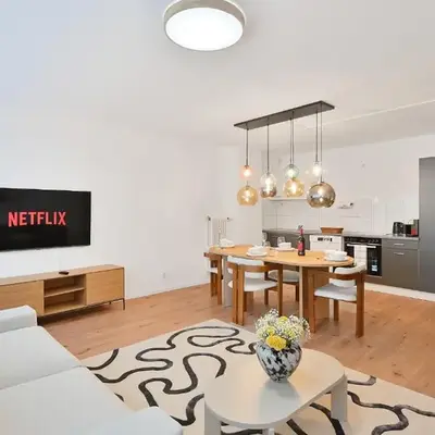 Chic and Spacious 2-Room Apt in Wuppertal Center