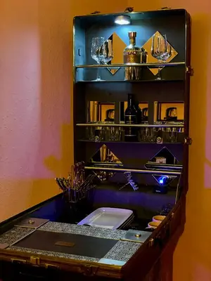 Lounge oder Bar in der Unterkunft Suite mit Whirlpool, Sauna, Pole Dance und mehr