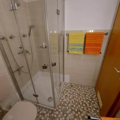 Ein Badezimmer in der Unterkunft Wuppertal Katernberg
