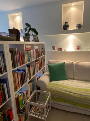 Die Bibliothek in der Ferienwohnung