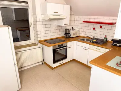 Küche/Küchenzeile in der Unterkunft Ruhr Business Apartments Essen Apartment mit 7 Einzelbetten Privat