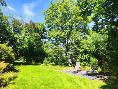 Ein Garten an der Unterkunft Maracoon - Design-Apartments mit Küche, Garten, Self-Checkin