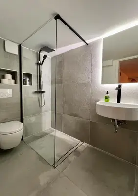Ein Badezimmer in der Unterkunft Football Love