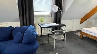 Ein Sitzbereich in der Unterkunft Loftapartment Wuppertal