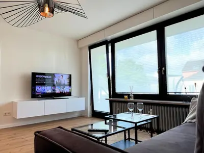 TV/Unterhaltungsangebot in der Unterkunft Apartment Ratingen - Balkon, Nähe DÜ-Messe und Airport