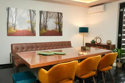 Ein Sitzbereich in der Unterkunft Luxuriöse EG Wohnung Essen, Messe nah