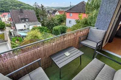 Ein allgemeiner Bergblick oder ein Berglick von der Ferienwohnung aus