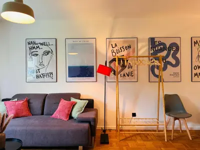Ein Sitzbereich in der Unterkunft Klassen Stay - Design Apartment - Balkon - Netflix - Nähe Messe
