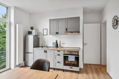 Küche/Küchenzeile in der Unterkunft Sali Homes Apartmenthaus Bochum