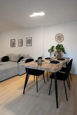 Ein Sitzbereich in der Unterkunft Bismarck Home - Central and Relaxing with Rooftop Terrace in Essen nähe Messe