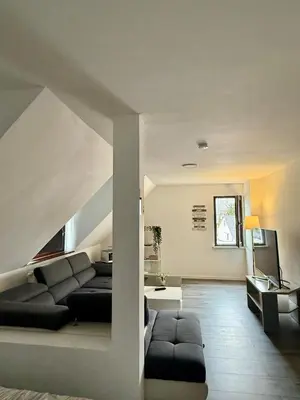Ein Bett oder Betten in einem Zimmer der Unterkunft HomeBerg Duisburg - feine 3 Zimmer, 4 Betten, 60qm in Top Lage