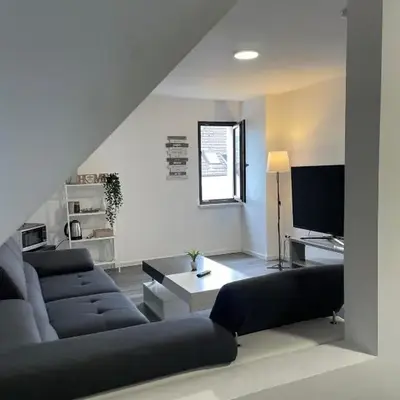 HomeBerg Duisburg - feine 3 Zimmer