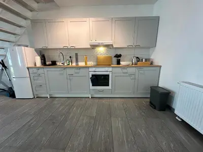 Küche/Küchenzeile in der Unterkunft 20-traumhaftes-modernes Loft über 2 Etagen in bester Lage von W-Elberfeld-Super Ausstattung
