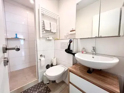 Ein Badezimmer in der Unterkunft London Suite für 4 mit Küche und WIFI