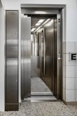 Grundriss der Unterkunft Exquisite Superior Suite 80m2 mit 2 Schlafzimmern & Badewanne - Messe Essen