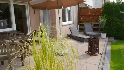 Ein Garten an der Unterkunft Ferienwohnung Brunsbachtal