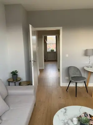 Ein Sitzbereich in der Unterkunft Airport-Messe Apartment, fußläufig erreichbar 3