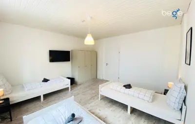 TV/Unterhaltungsangebot in der Unterkunft SASI HOMES - WorkBase